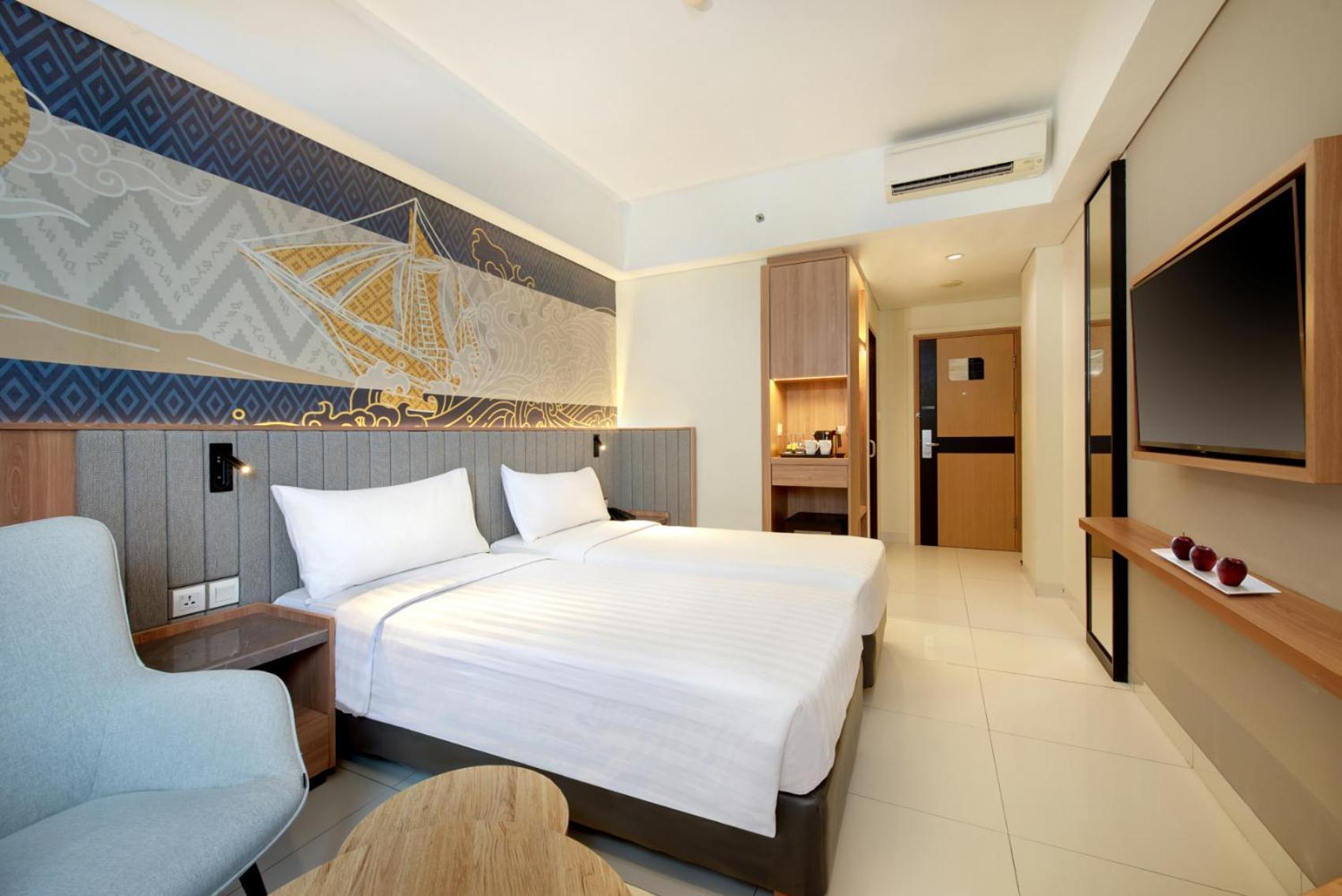 Aston Inn Pantai Losari Makassar Macáçar Exterior foto
