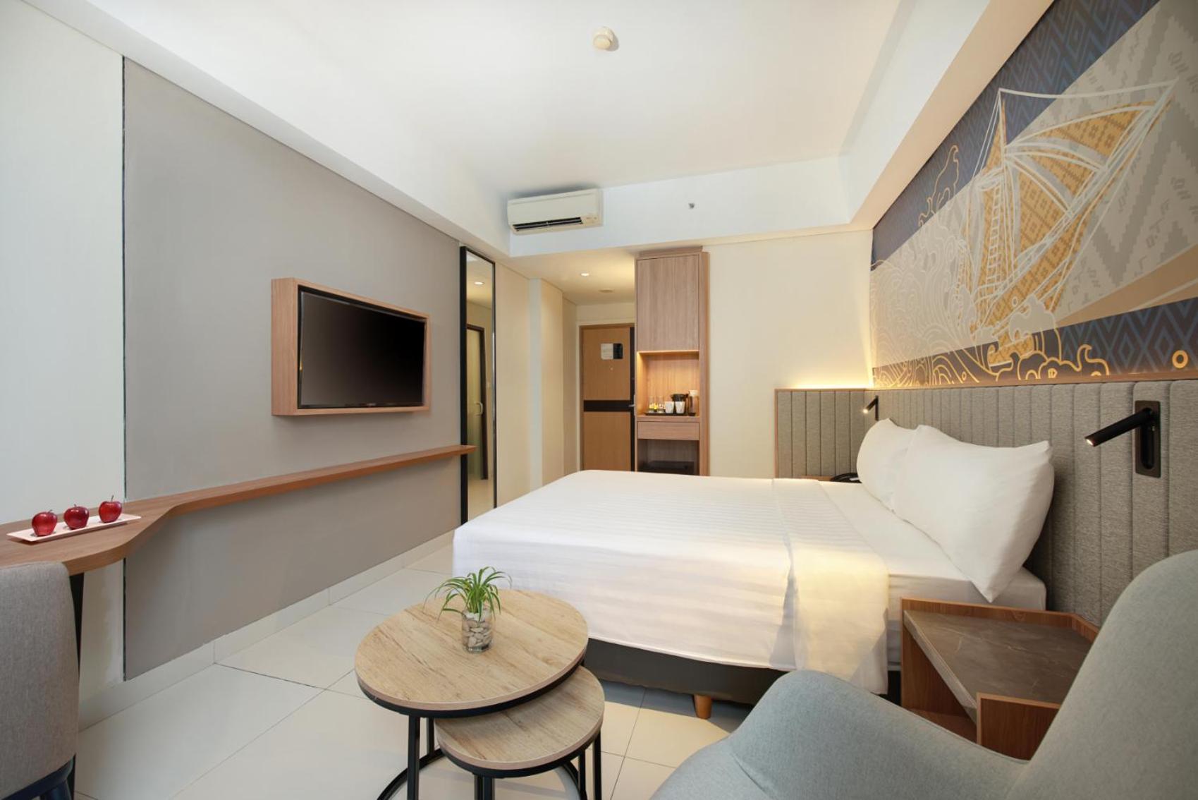 Aston Inn Pantai Losari Makassar Macáçar Exterior foto
